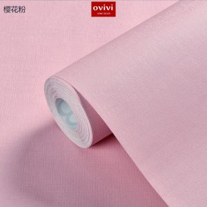 Giấy dán tường có keo sẵn màu hồng sen