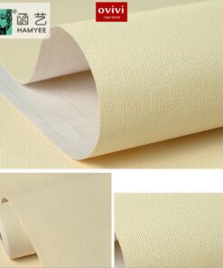 Giấy dán tường có keo sẵn màu vàng nhạt