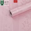 Giấy dán tường có keo sẵn hồng sọc 3d