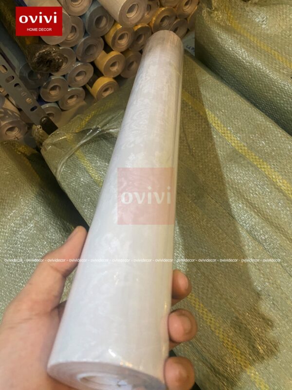 giấy dán tường có keo sẵn