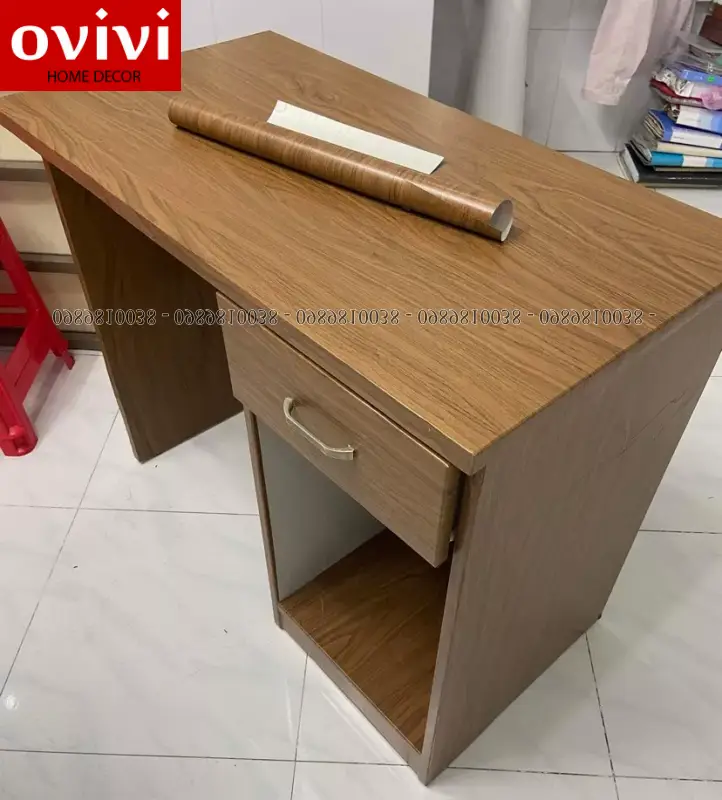 giấy dán tường dán bàn tủ